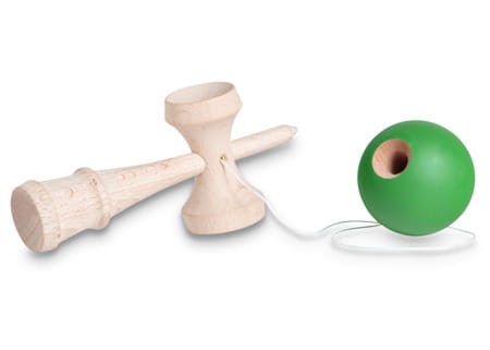 pol_pm_BS-Toys-Kendama-Gra-zrecznosciowa-1228_3.jpg