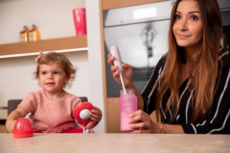 def06fd9808cf3b85fbbd2a2e09ab593