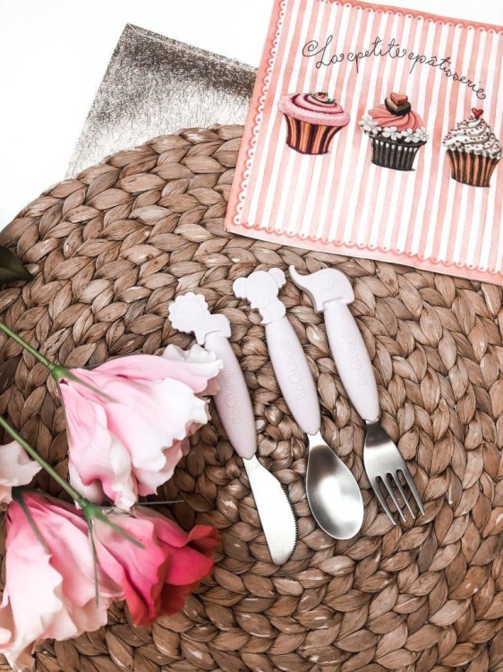 4f8bbb16a5ef172fada6adab18b859d5