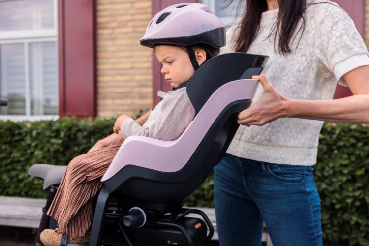 786ad2e3616f4075620c86eee417e549