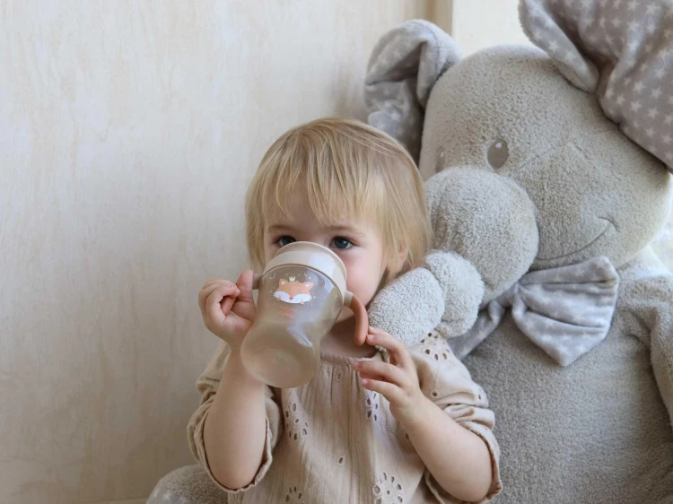 ab976dff0f55694f2fa9d0fca7fd4ebb