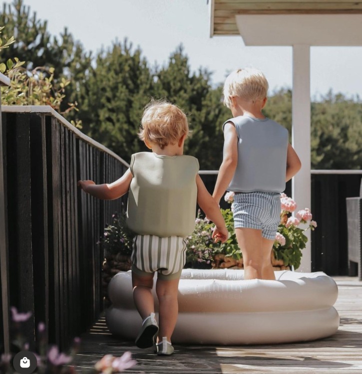 eaafc4c33a15186fb6cae8e0887d9744