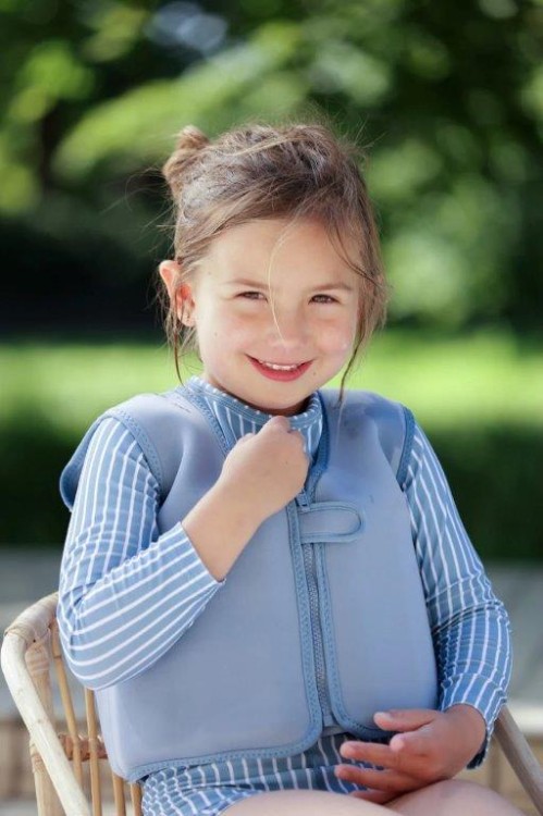 66ab3a2e818b368e94d9e36e7f7789b5