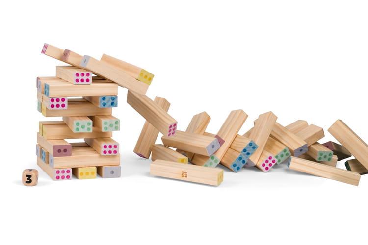 pol_pl_BS-Toys-drewniana-gra-wieza-numerow-z-kostka-2373_4.jpg